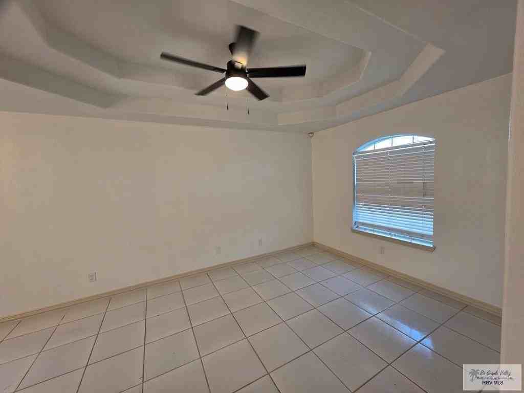 4731 Mona Dr - Photo 3 of 20