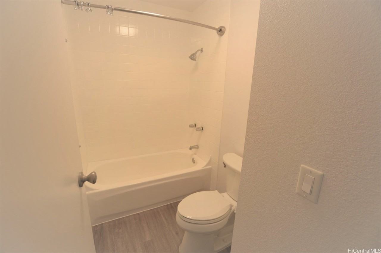 98-282 Kaonohi St Apt 105 #105 - Photo 6 of 13