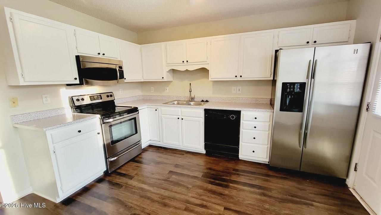 3007 Promenade Ct - Photo 7 of 22