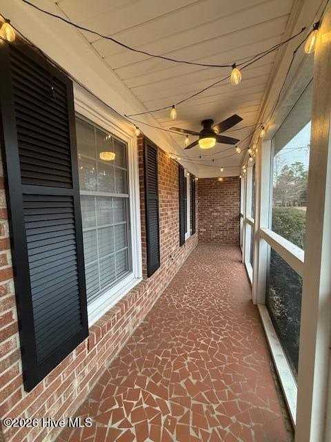 300 Dellwood Dr - Photo 3 of 23