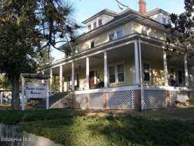 105 N May St - Photo 1 of 1