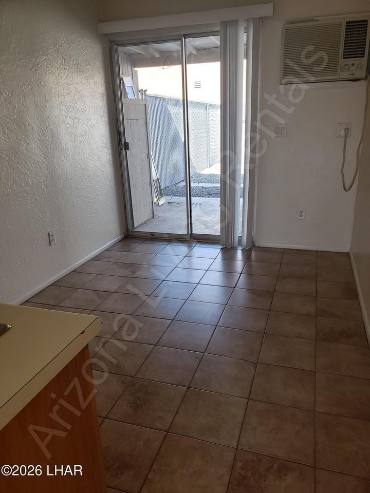 2065 Mesquite Ave Unit 3a #3A - Photo 4 of 8