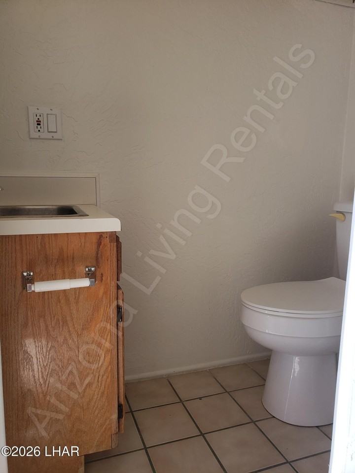 2065 Mesquite Ave Unit 3a #3A - Photo 7 of 8