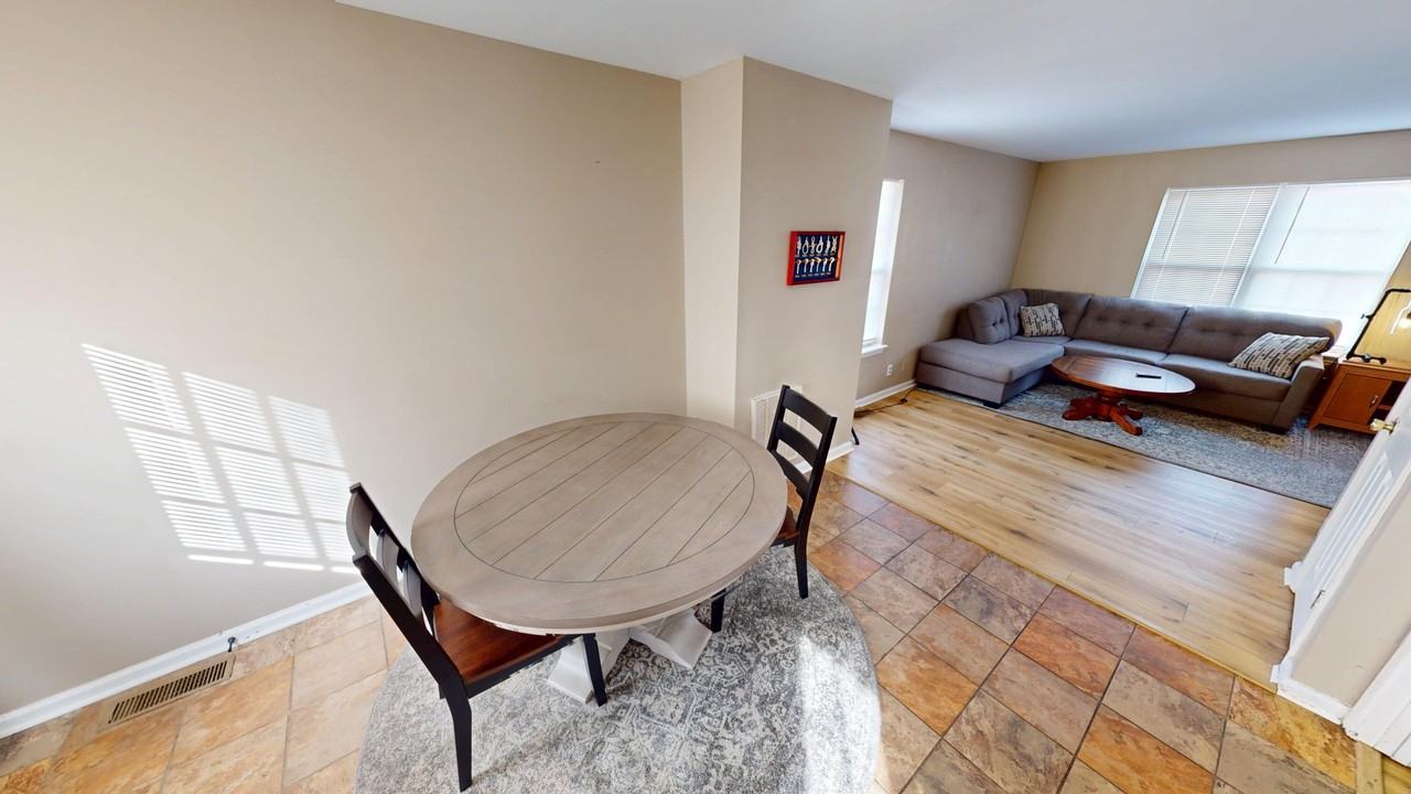 333 High St Apt A #A - Photo 3 of 13