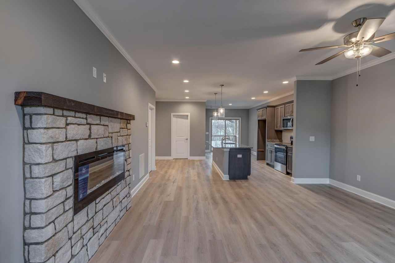 130 Locust Fork Rd - Photo 2 of 13