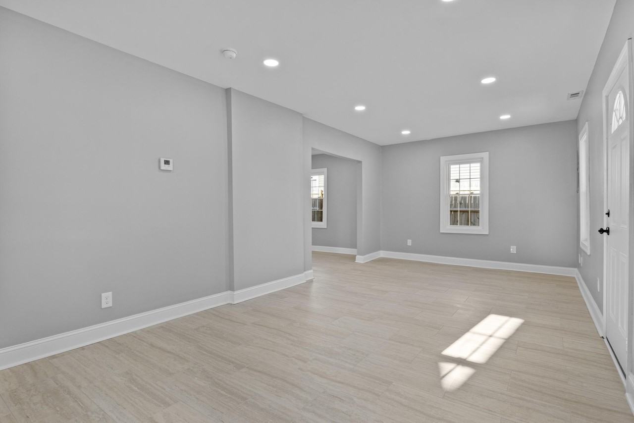 353 Sherman Ave - Photo 7 of 49