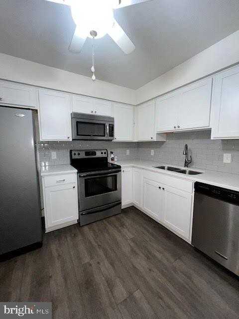 379 Westridge Cir - Photo 3 of 44