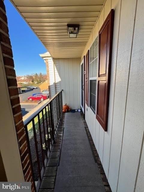 379 Westridge Cir - Photo 6 of 44