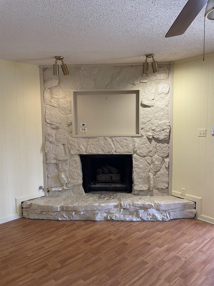 2184 Wilderness Cv - Photo 4 of 4