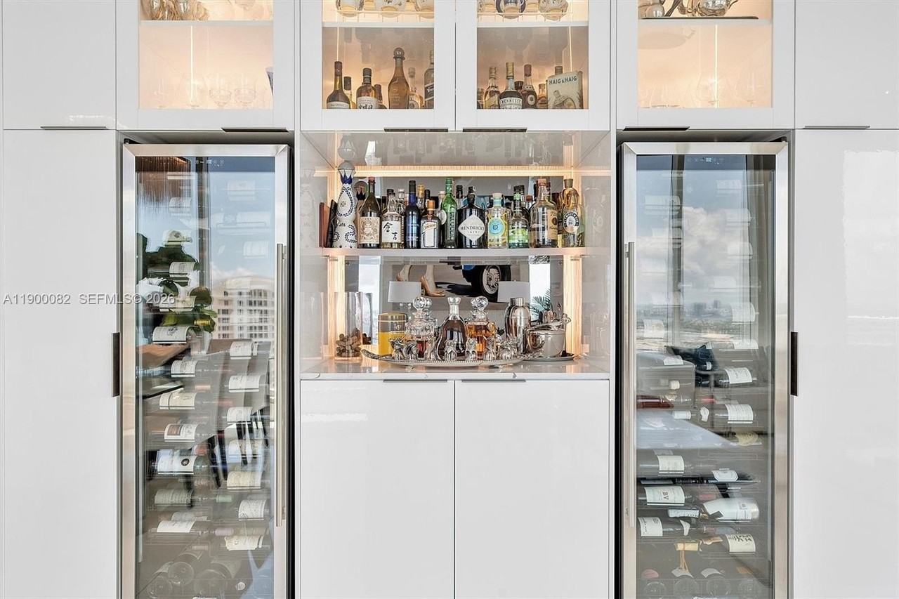 900 Brickell Key Blvd #3103 - Photo 7 of 48