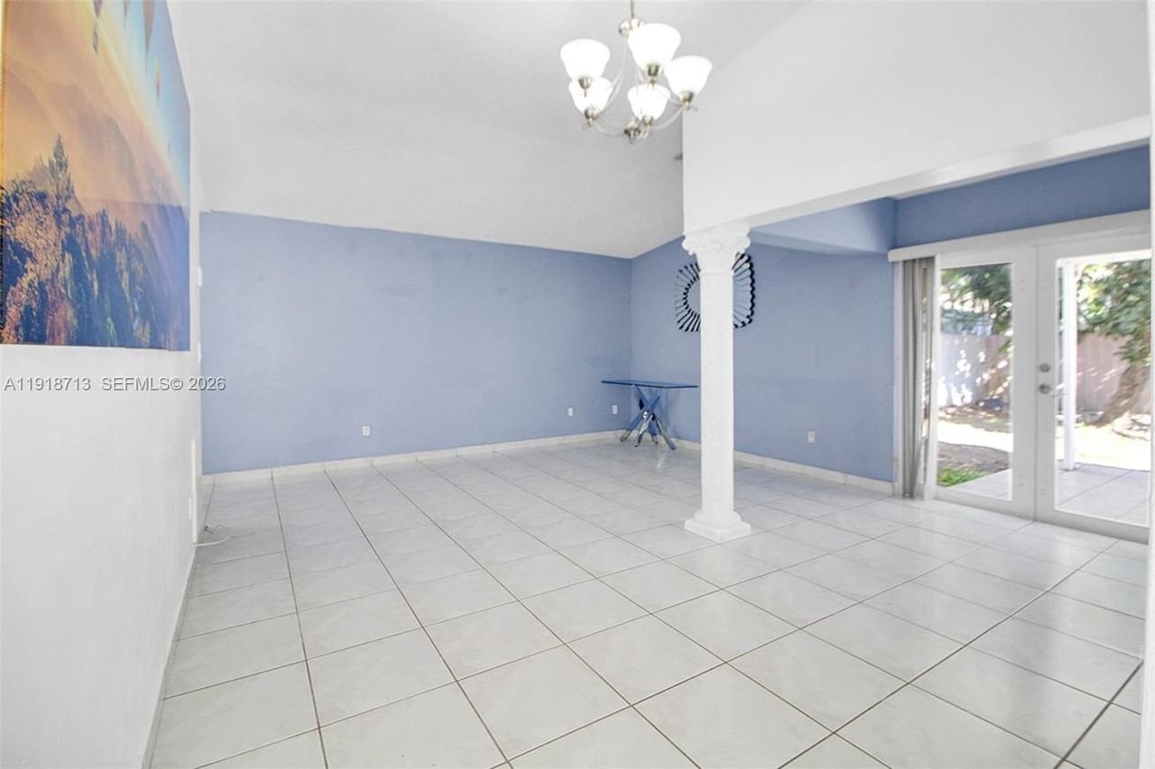 19721 Sw 122nd Pl #19721 - Photo 7 of 29