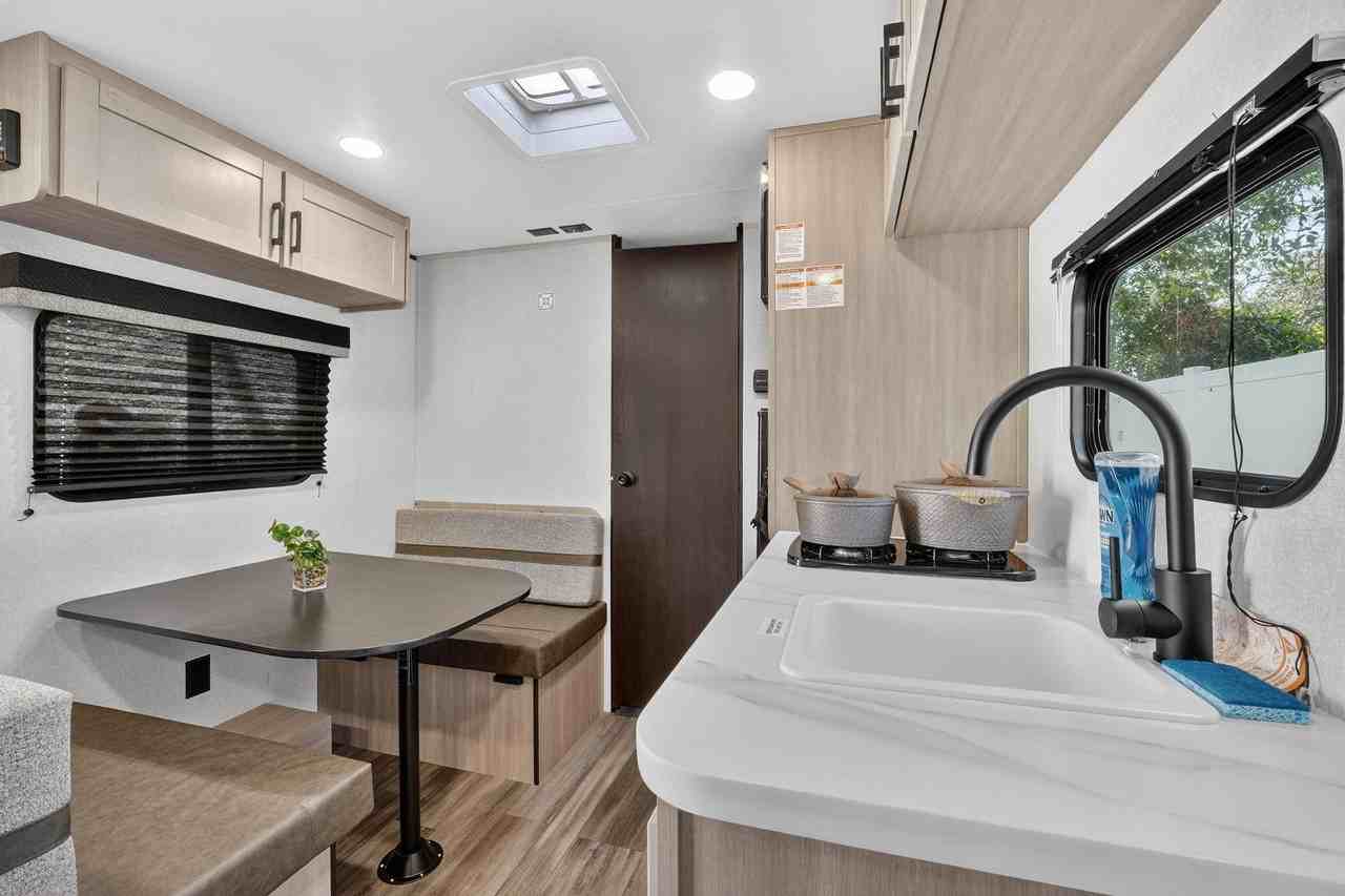 Phillips St - Photo 4 of 6