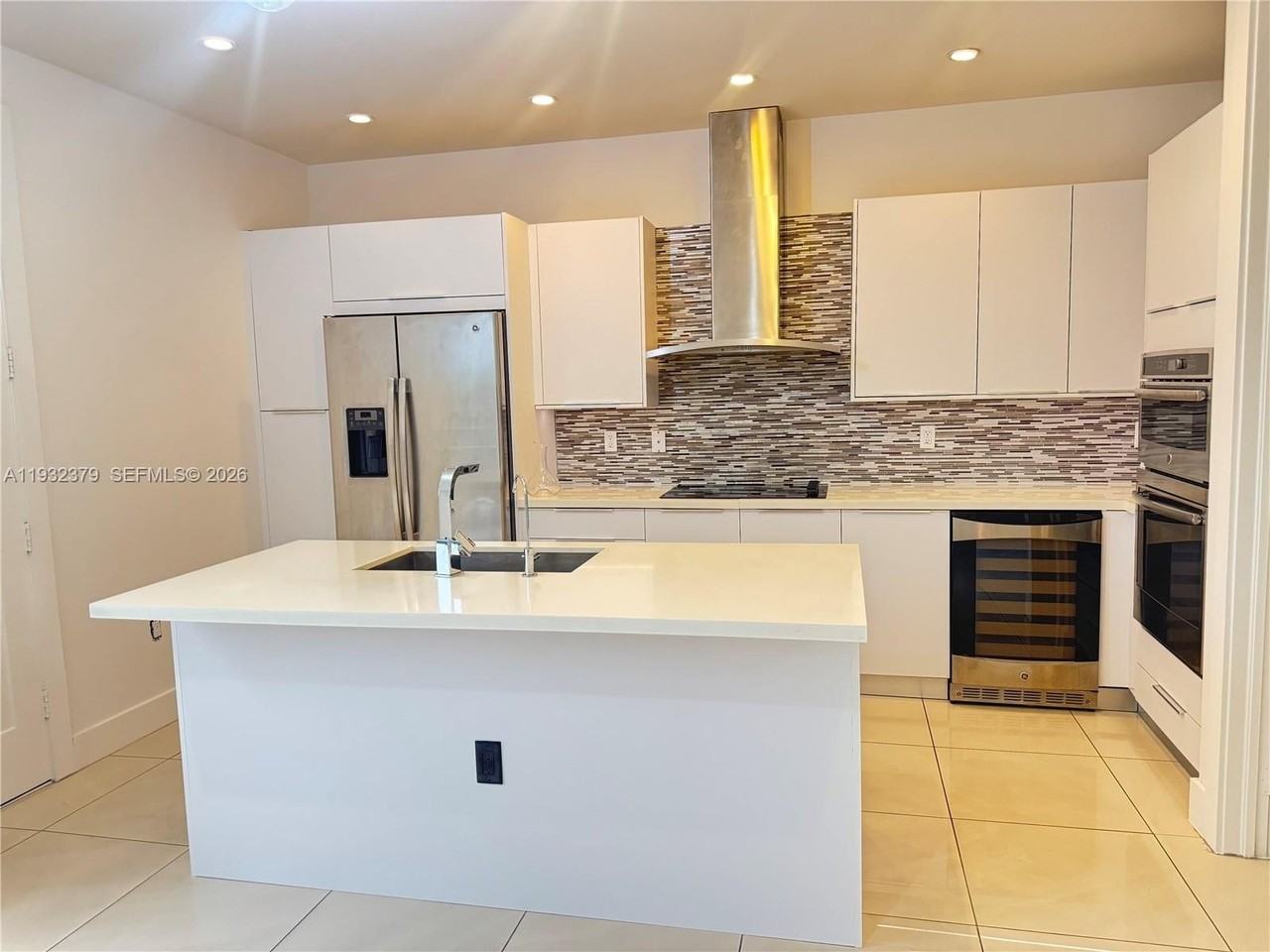 10550 Nw 65th Ln - Photo 7 of 50