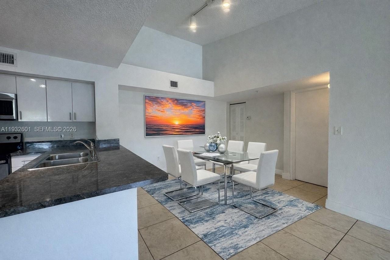 4370 Nw 107th Ave #205 - Photo 3 of 20