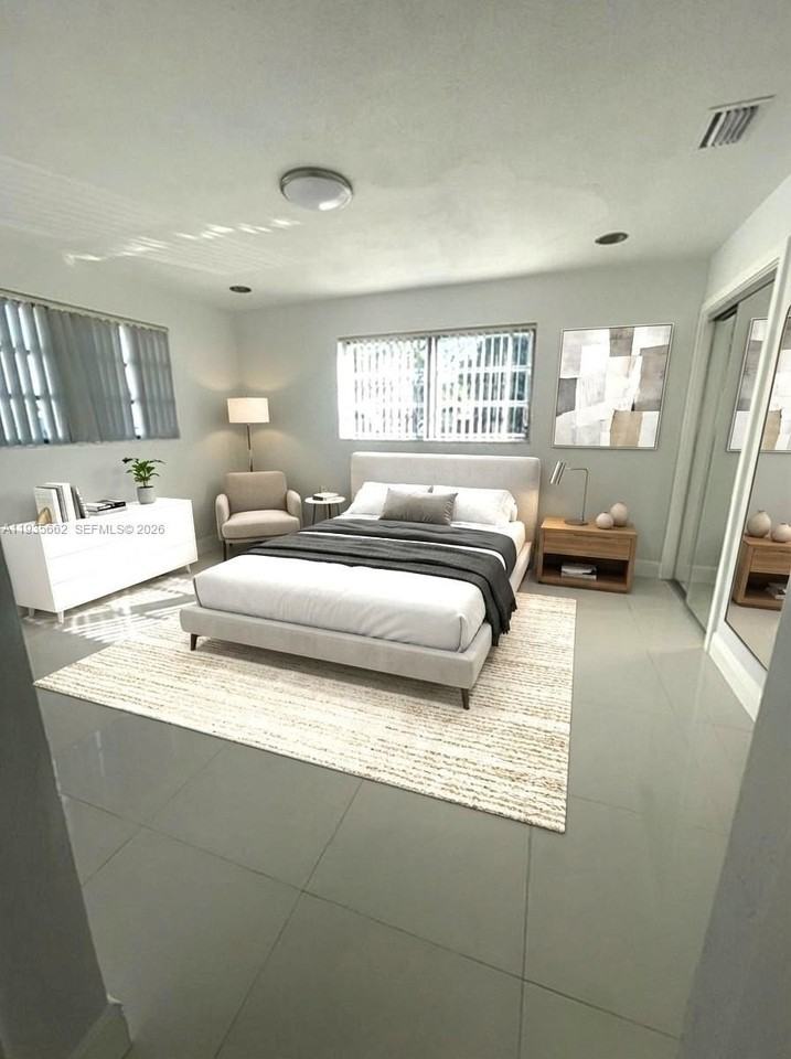 512 Sw 7th St #1-4 - Photo 7 of 16