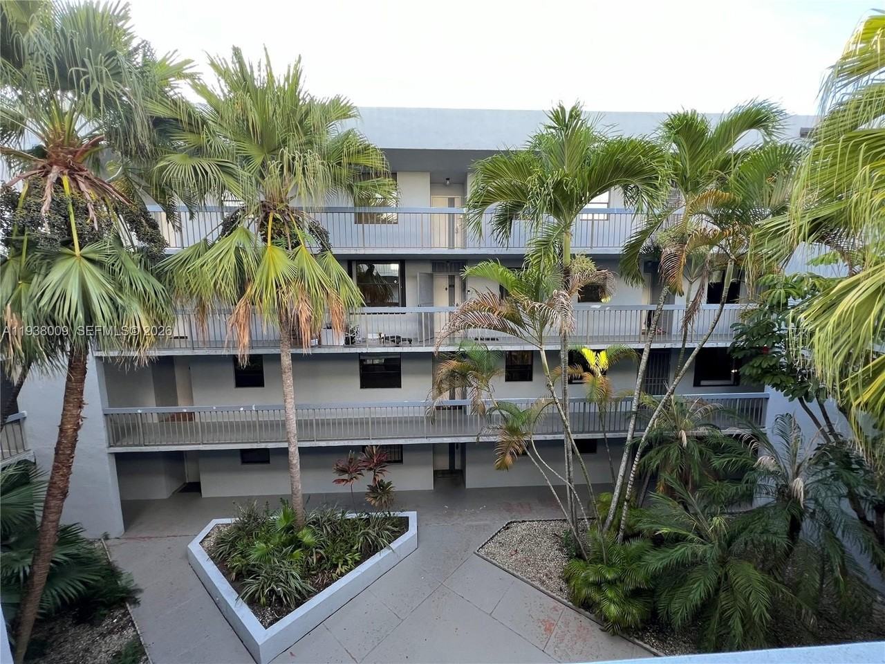 12209 Sw 14th Ln #1302 - Photo 3 of 23