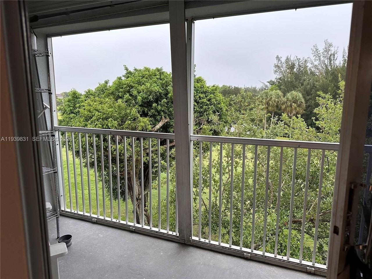 1110 Sw 125th Ave #403M - Photo 2 of 17