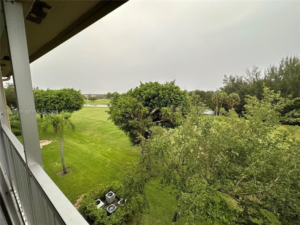 1110 Sw 125th Ave #403M - Photo 3 of 17