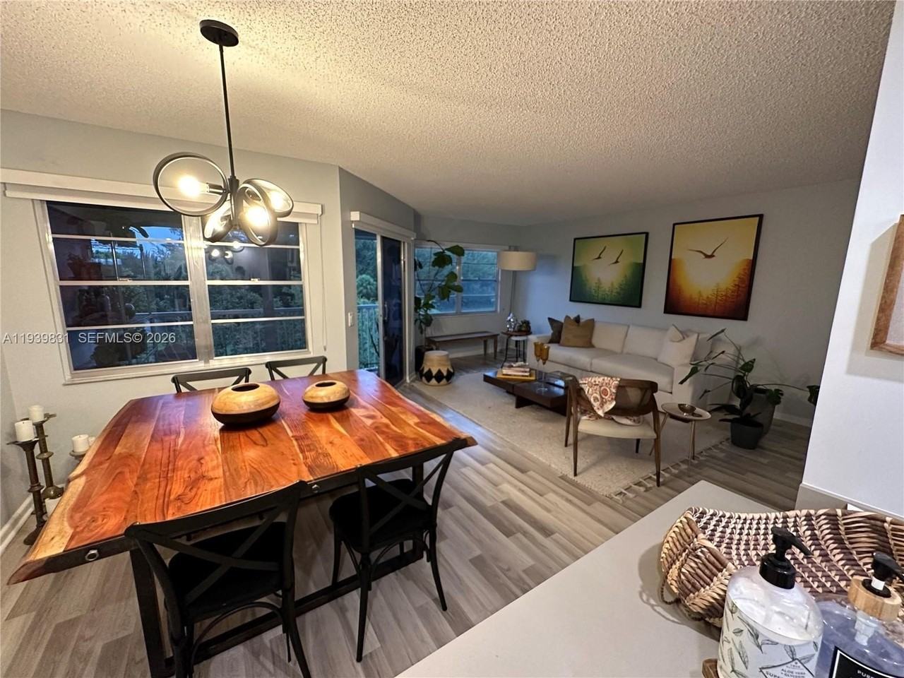 1110 Sw 125th Ave #403M - Photo 7 of 17