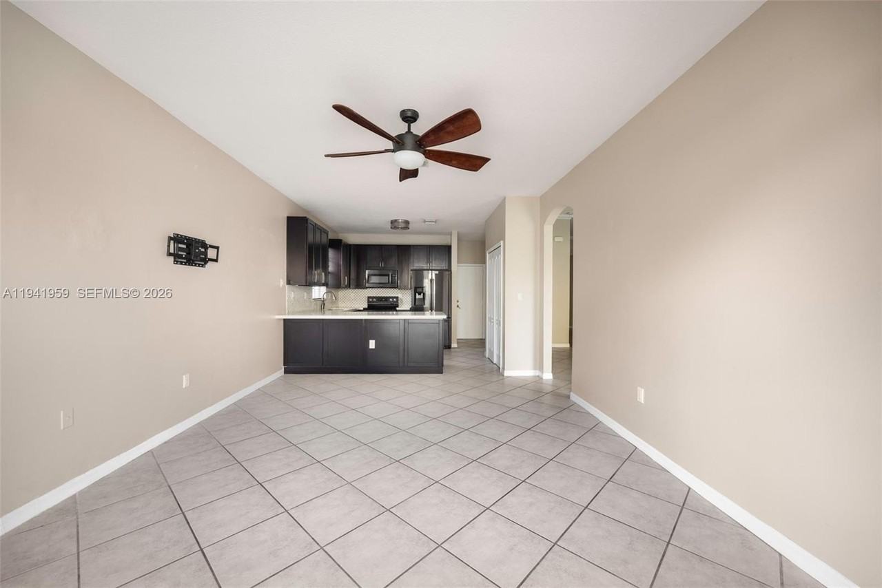 15963 Sw 99th Ln - Photo 2 of 15