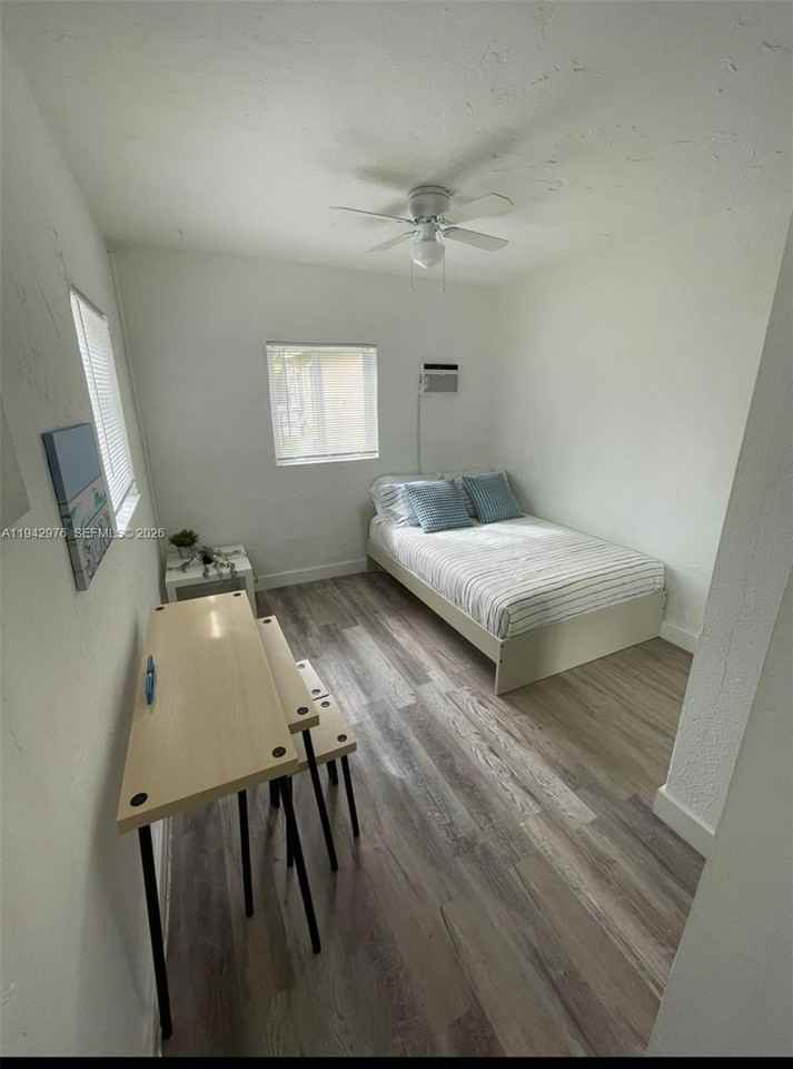 406 Foster Rd - Photo 7 of 8