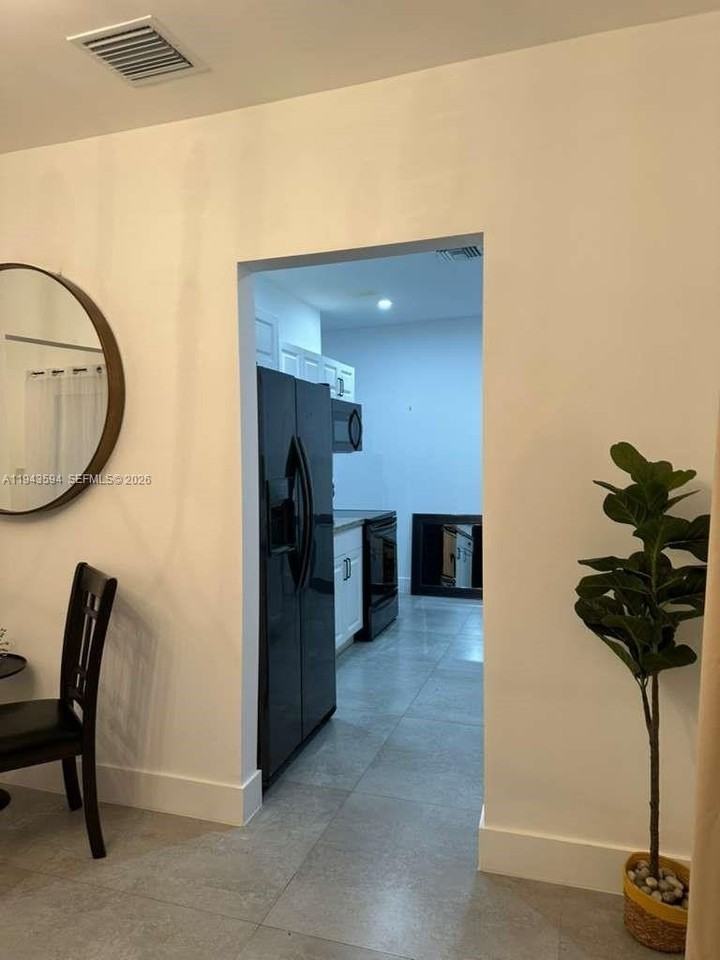 52 Nw 47th Ter #0 - Photo 6 of 12