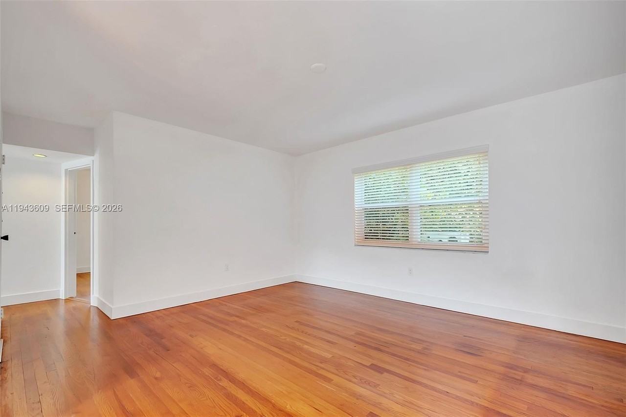 7701 Sw 55th Ave #38B - Photo 4 of 15