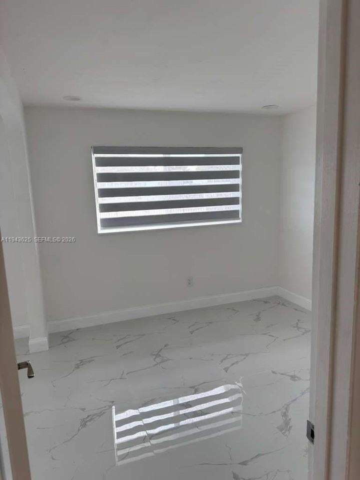 Nw 55th Ave #1 - Photo 3 of 14