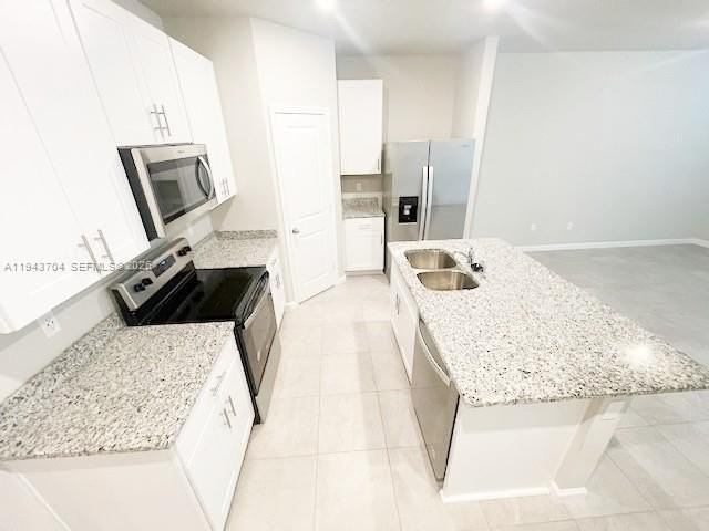 3939 Se Mentmore Ln #3939 - Photo 4 of 37