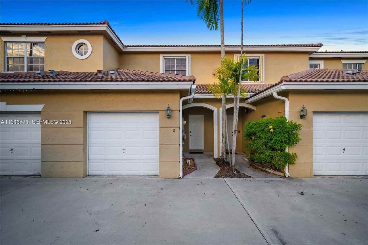 12111 Sw 5th Ct - Photo 2 of 22