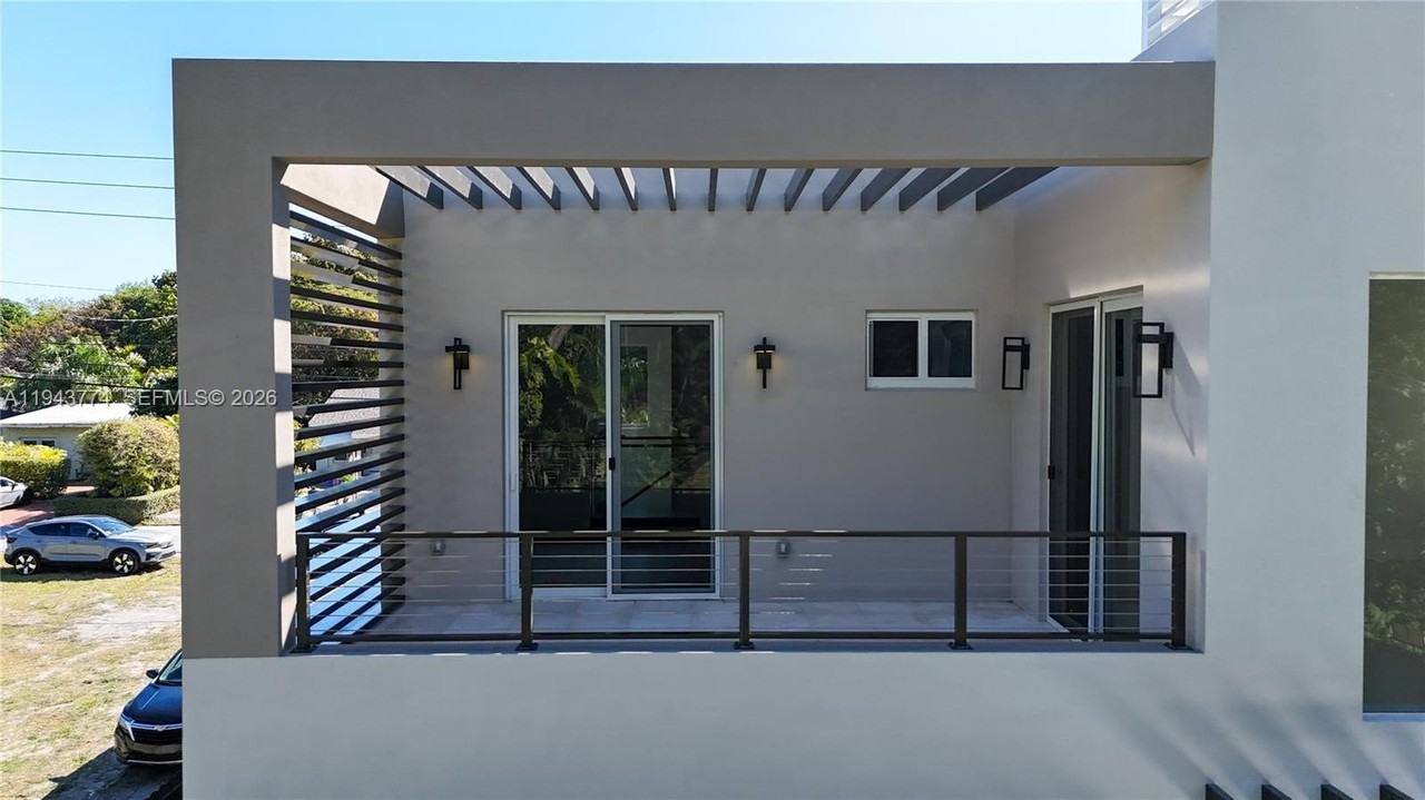 7310 Sw 63rd Ct #1 - Photo 3 of 26