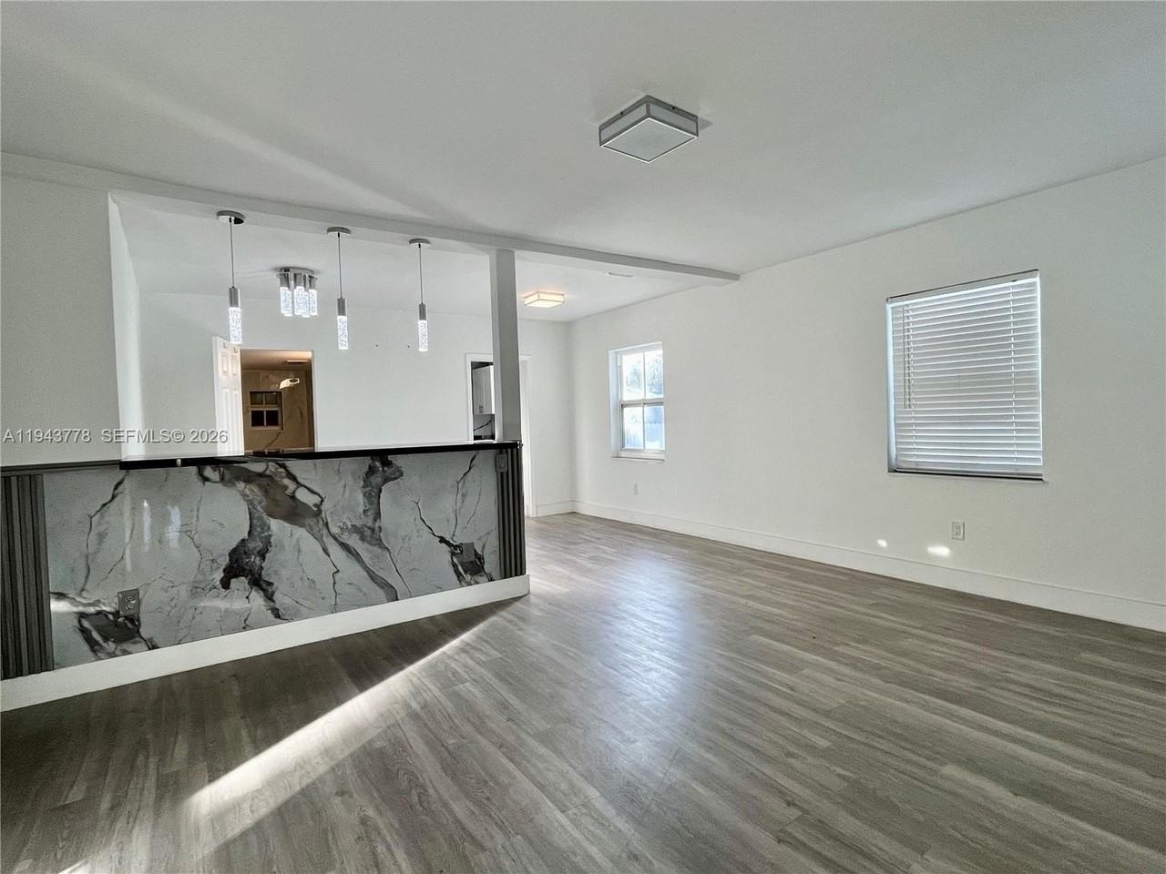 5430 Sw 7th St - Photo 4 of 16