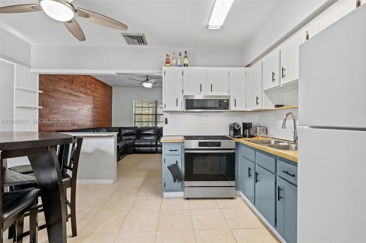 206 Se 5th St - Photo 7 of 26