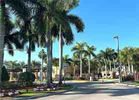 featured image of 2908 Se 17th Ave #203