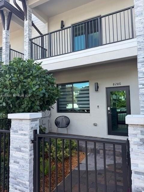 8286 Nw 43rd St #8286 - Photo 6 of 24