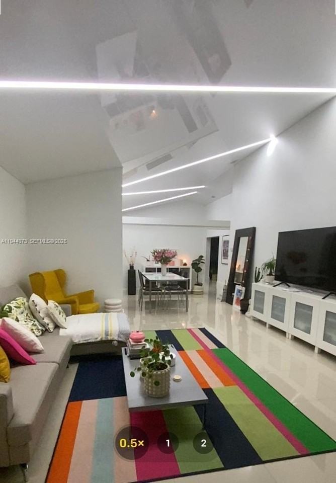 5261 Sw 154th Pl - Photo 2 of 18