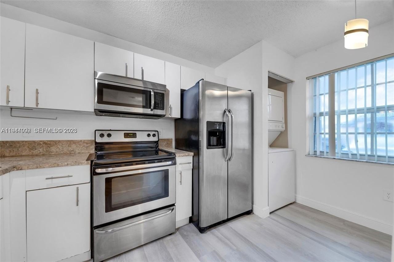 14260 Sw 121st Pl #11 - Photo 7 of 28