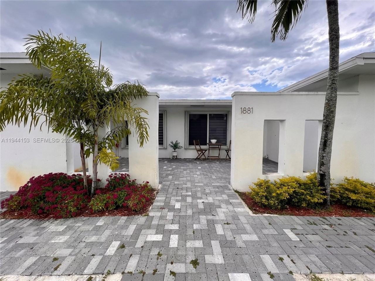 1881 Ne 210th St #0 - Photo 4 of 29