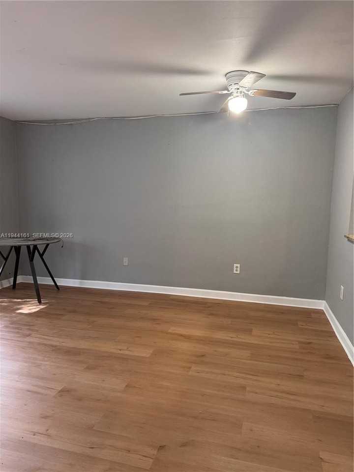 8045 Ne 1st Ave #3 - Photo 3 of 11