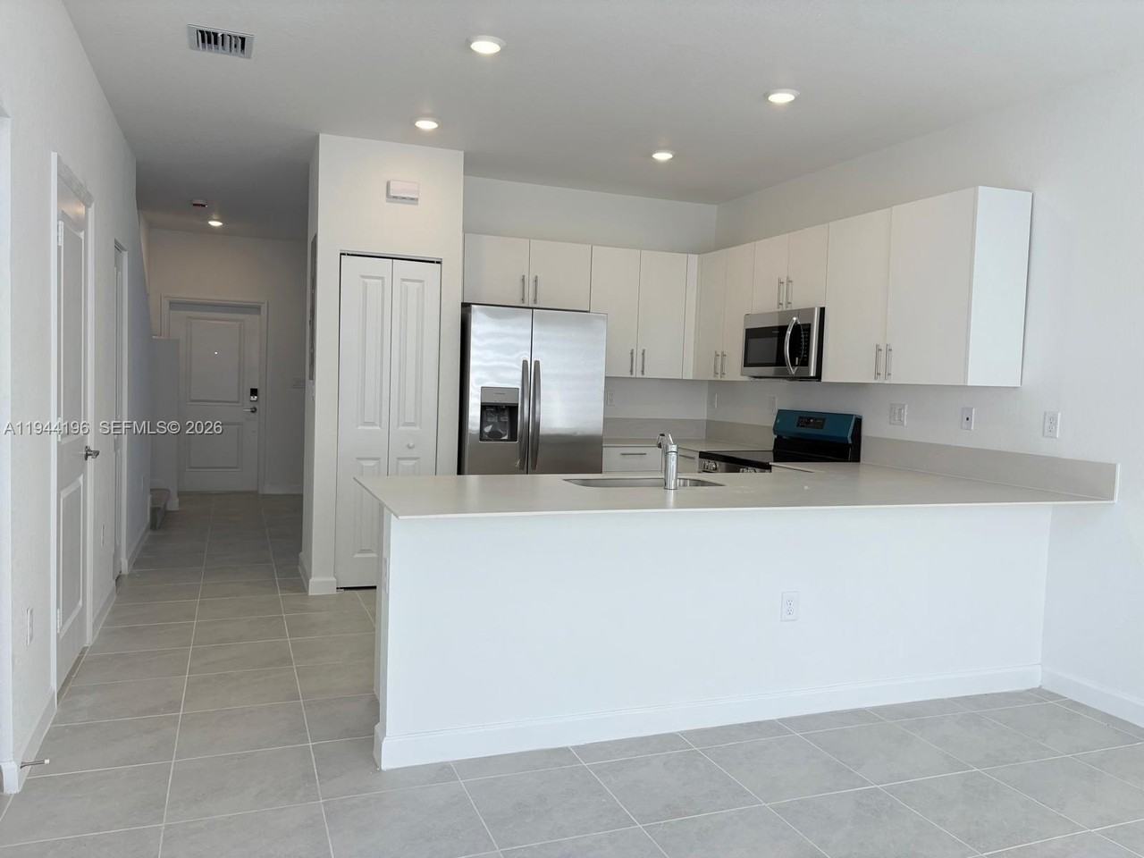 12168 Sw 268th Ln - Photo 5 of 36