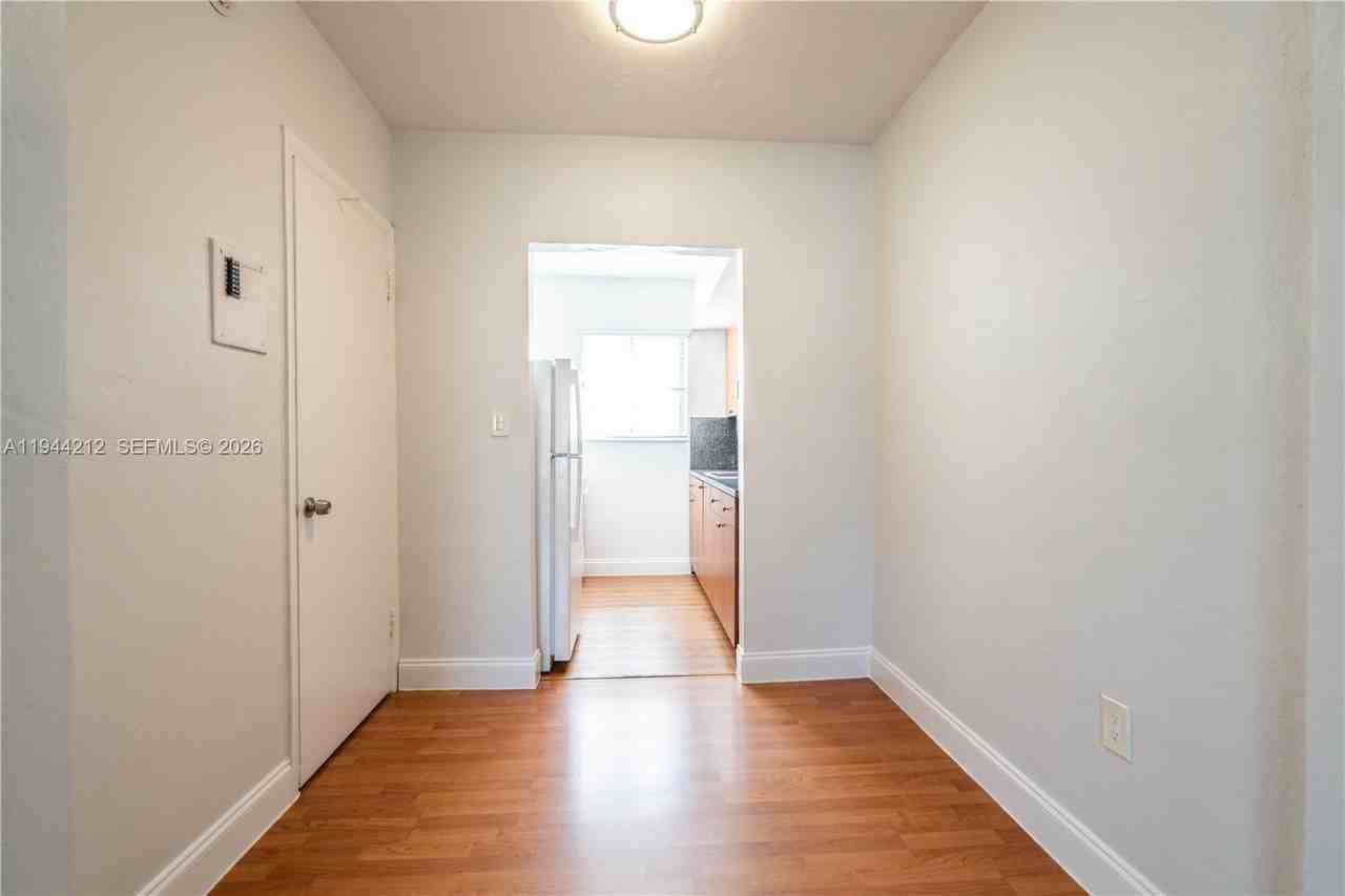 7315 Harding Ave #16 - Photo 7 of 14