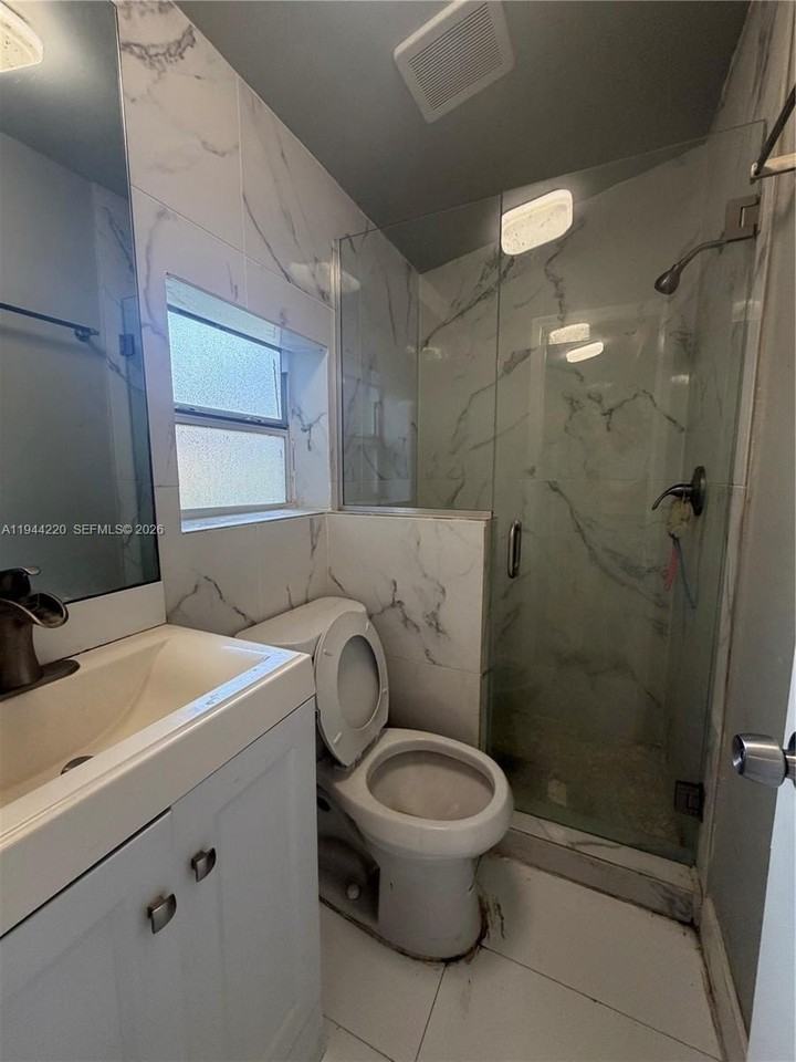 Dawson St #D - Photo 5 of 5