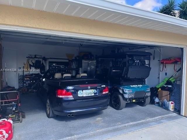 357 Ne Gulfstream Ave - Photo 6 of 50