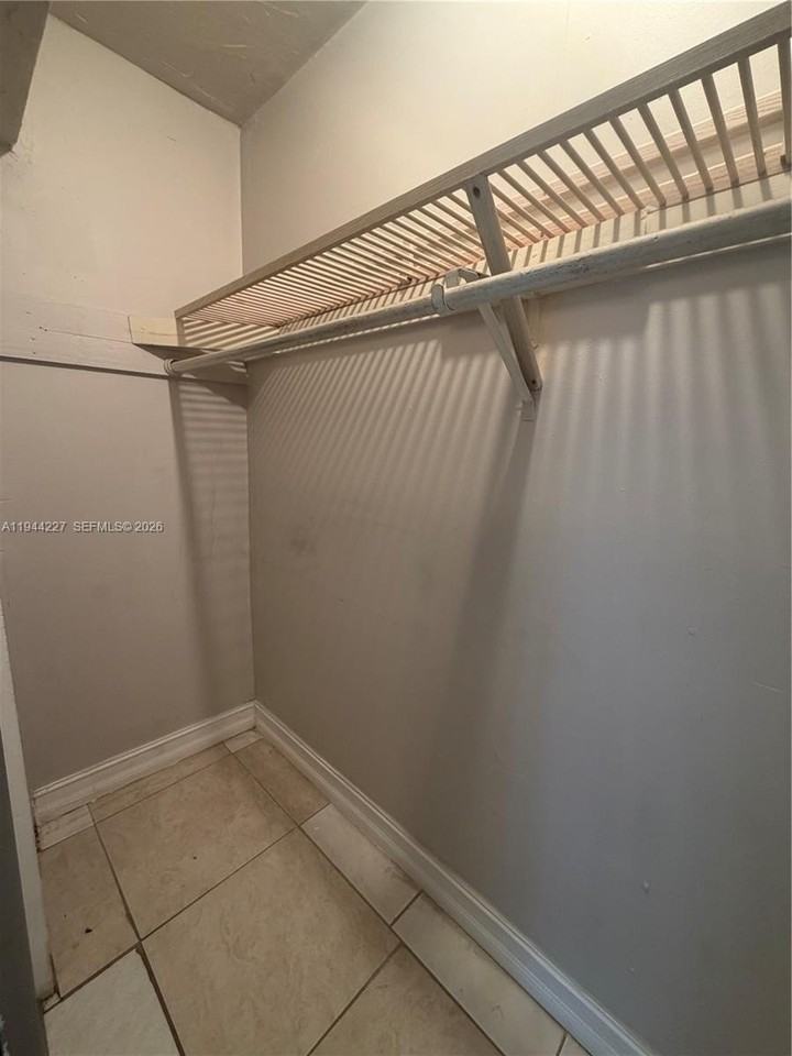 Dawson St #C - Photo 4 of 5