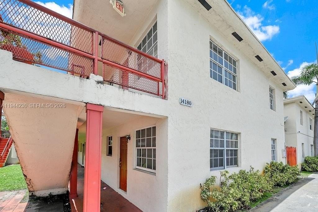 14180 Nw 22nd Ave #4 - Photo 2 of 41