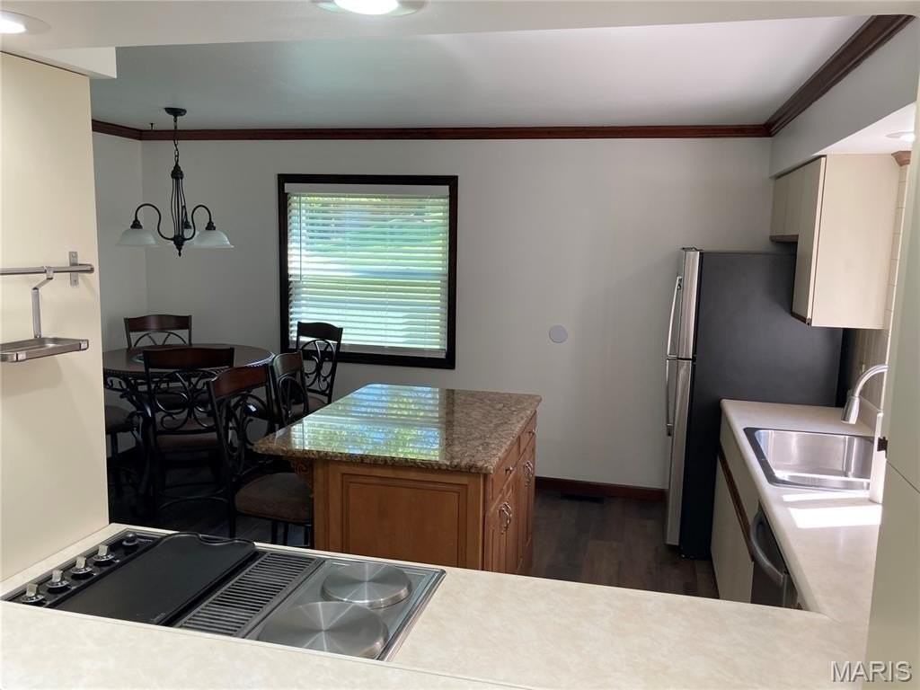 509 Bald Hill Rd - Photo 7 of 13