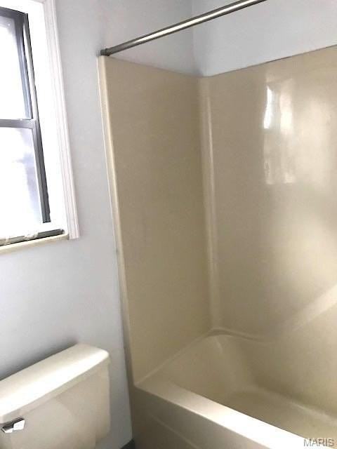 76 Peachtree Ln - Photo 7 of 8