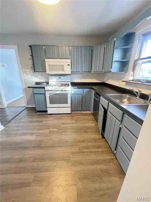 26 Fairway Dr - Photo 4 of 12