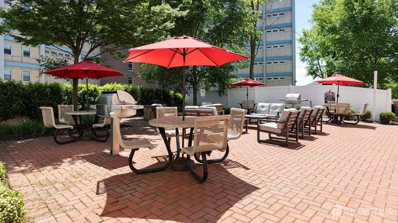 42 Kennedy Blvd #218 - Photo 5 of 10