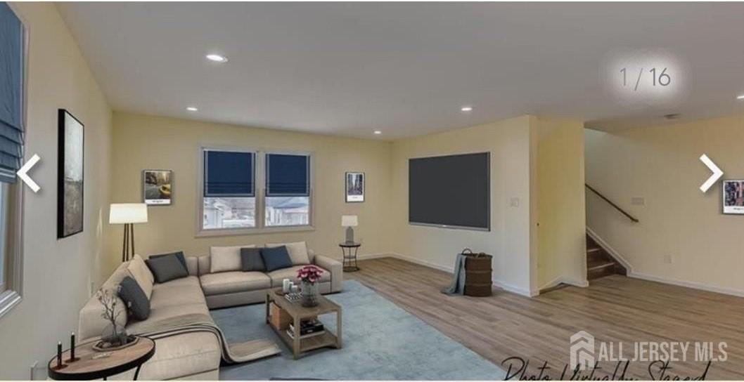 19 Henry St - Photo 2 of 6